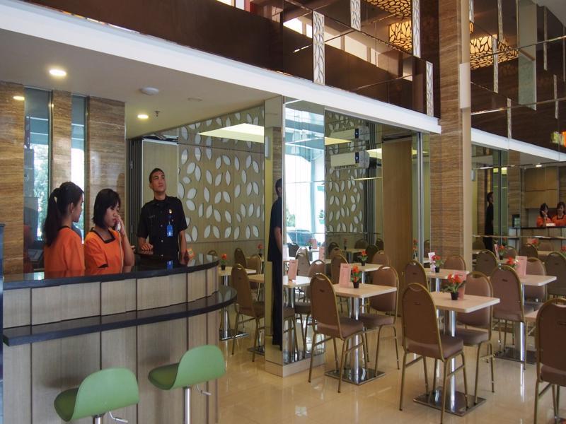 G7 Hotel Jakarta Exterior foto